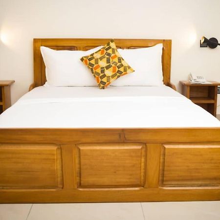 Elogia Hotel Lome Exterior photo
