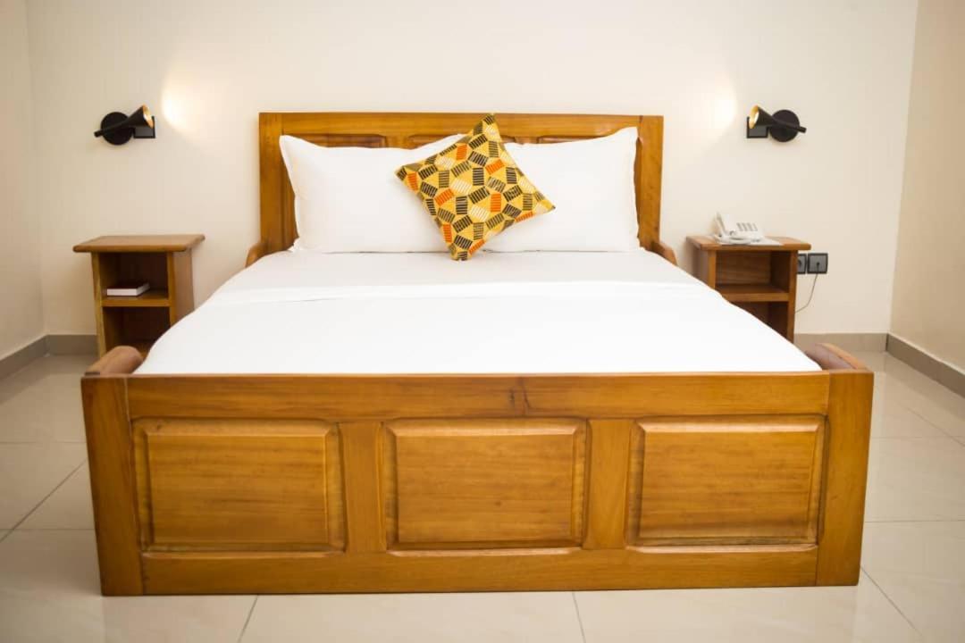 Elogia Hotel Lome Exterior photo